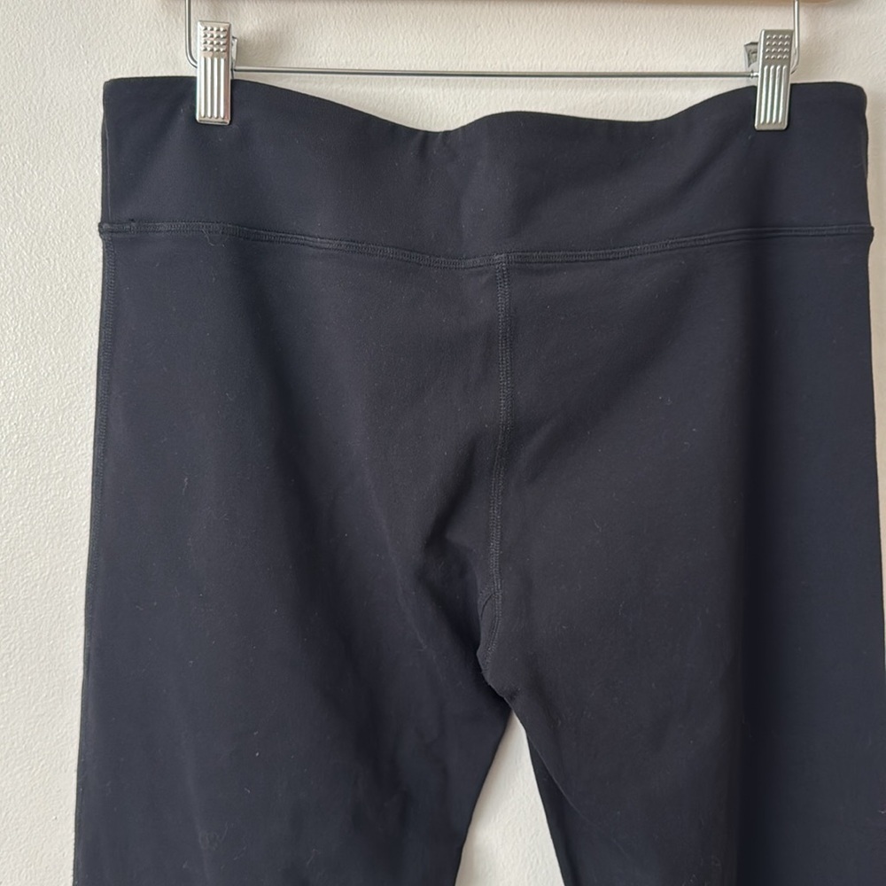 Tory Burch Sport XL Flare Black Yoga Pants - Picture 5 of 6